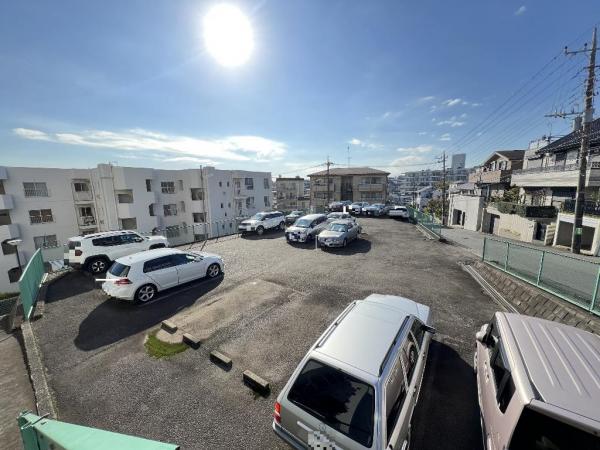 東急ドエル宮前平ビレジ 敷地内駐車場