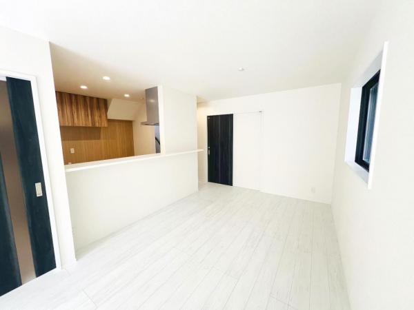 港南台 ダイニング