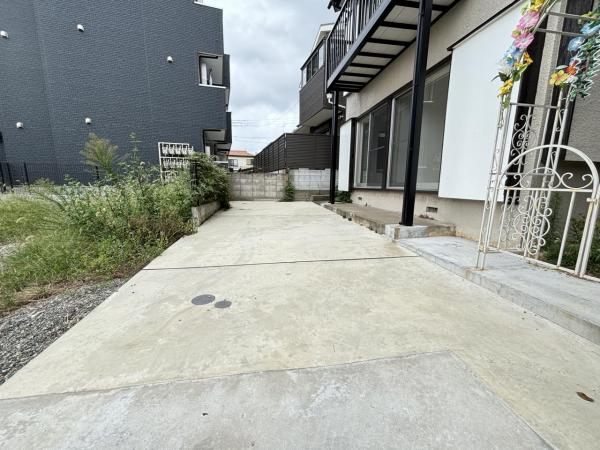 船橋市薬園台町１丁目 中古戸建 駐車場