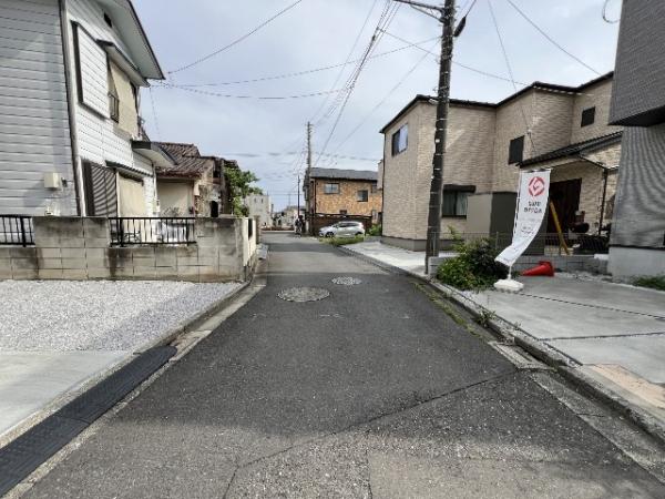 入間郡三芳町北永井 前面道路含む現地写真