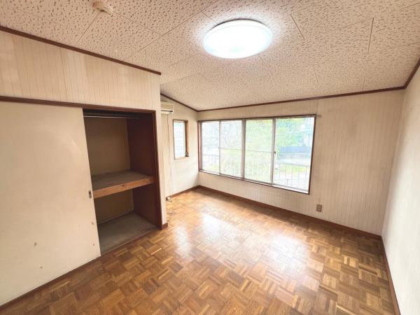 川崎市麻生区高石３丁目 中古戸建 寝室
