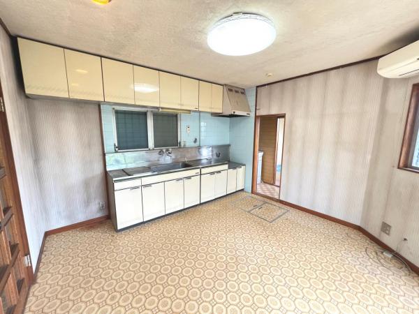 川崎市麻生区高石３丁目 中古戸建 ダイニングキッチン