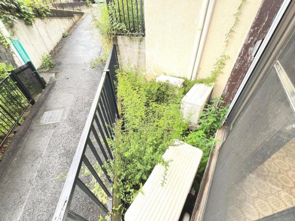 川崎市麻生区高石３丁目 中古戸建 庭