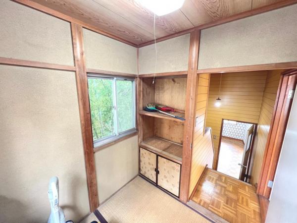 川崎市麻生区高石３丁目 中古戸建 収納