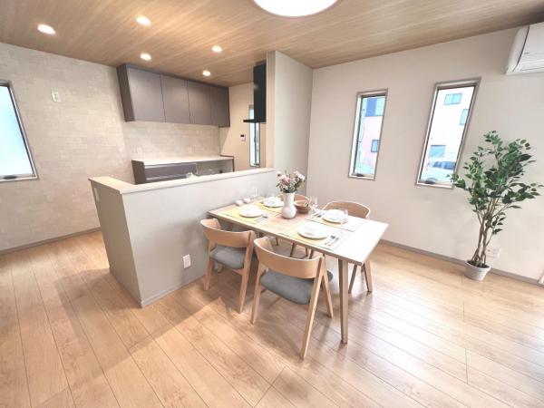 厚木市温水 戸建 ダイニングキッチン