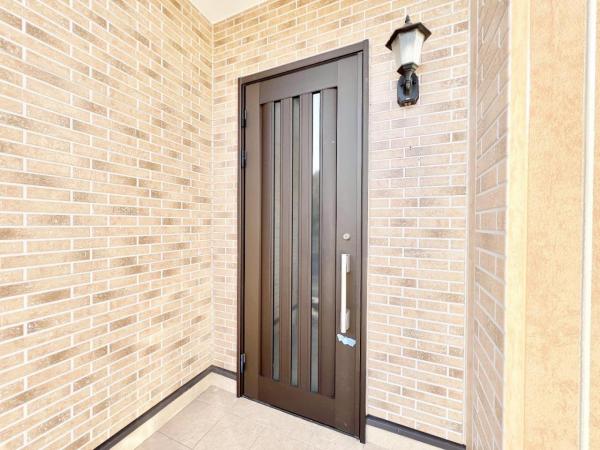 茂原市早野 中古戸建 玄関