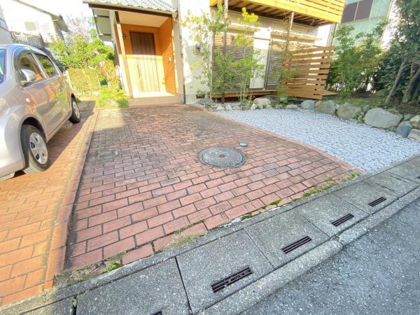 比企郡川島町八幡４丁目 中古戸建 駐車場