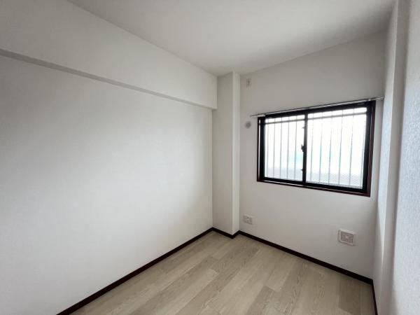 セントエルモ橋本南 洋室