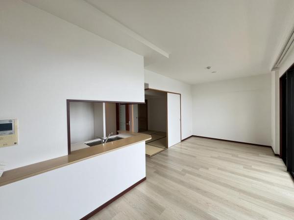 セントエルモ橋本南 リビングダイニング