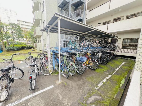 サンヴェール橋本ツインタワー2 駐輪場