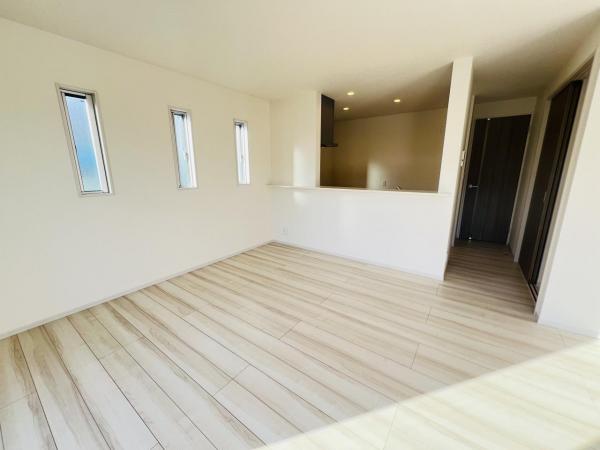 横浜市旭区上白根町 ダイニングキッチン