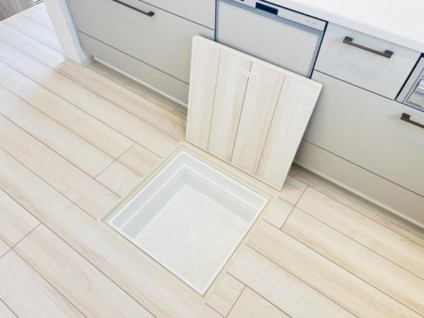 横浜市旭区上白根町 収納