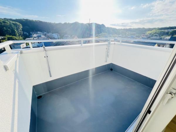 横浜市旭区上白根町 バルコニー