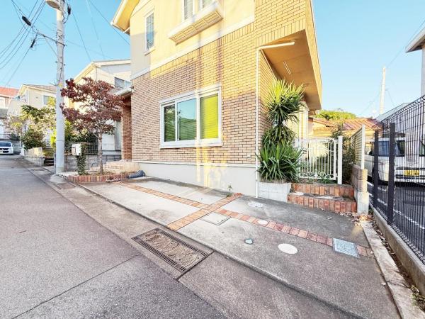 小田原市前川 中古戸建 駐車場
