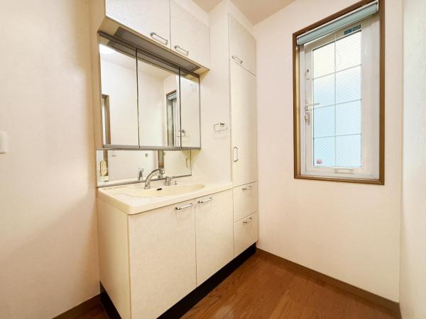 小田原市前川 中古戸建 洗面化粧台