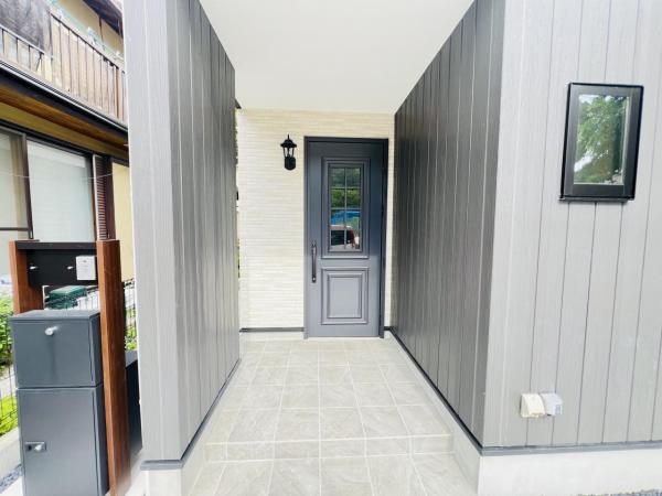 横浜市泉区岡津町3期 玄関