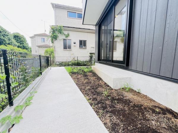 横浜市泉区岡津町3期 庭