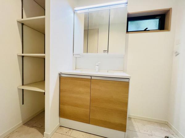 横浜市泉区岡津町3期 洗面化粧台