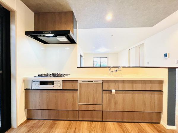 新築戸建 神奈川県横浜市旭区白根６丁目 相鉄本線鶴ヶ峰駅 4,950万円