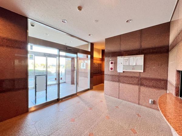 グランマーレ本厚木 エントランスホール