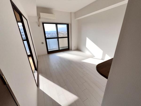 グランマーレ本厚木 リビングダイニング