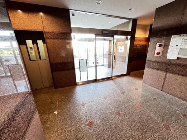 グランマーレ本厚木 ロビー