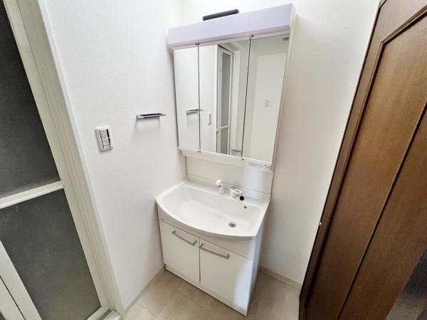 グランマーレ本厚木 洗面化粧台