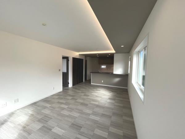 千葉市若葉区若松 リビングダイニング