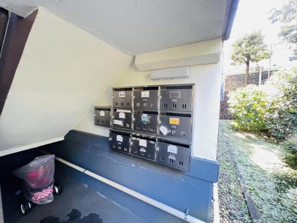 鵜野森団地 エントランスホール