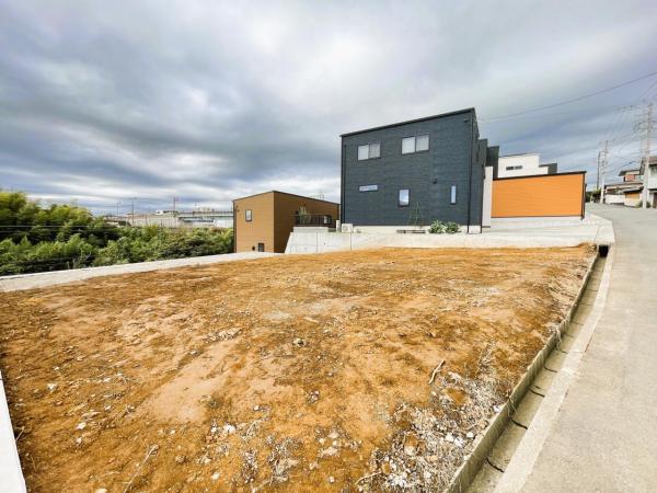 沼津市岡一色 建築条件無し住宅用地 現地土地写真