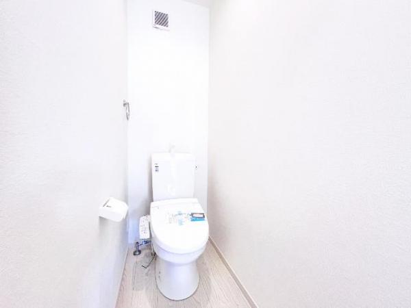堺市堺区神保通 新築戸建 トイレ
