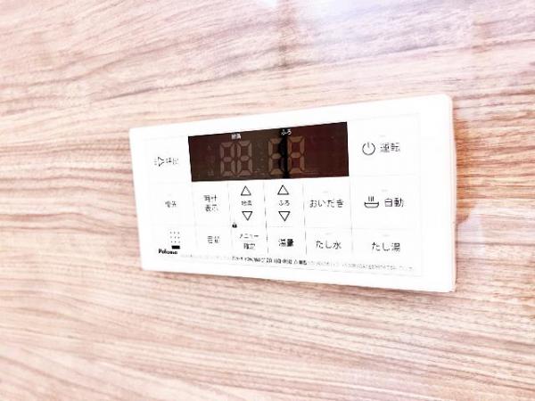 堺市堺区神保通 新築戸建 発電・温水設備(専用部)
