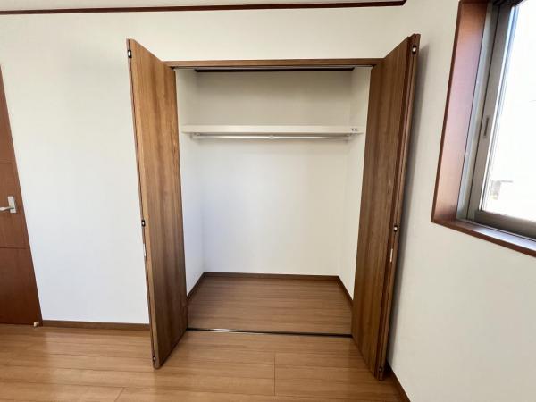 一宮市長島町３丁目 中古戸建 収納