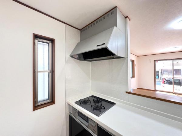 一宮市長島町３丁目 中古戸建 キッチン