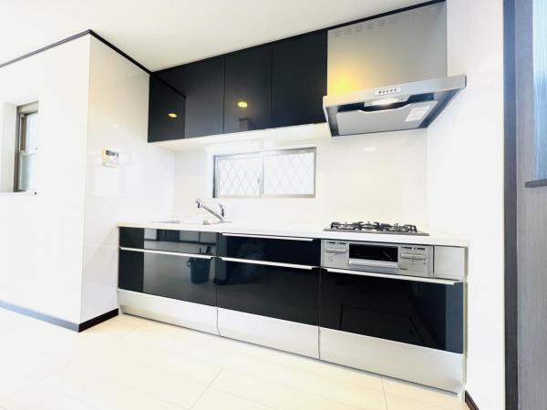 座間市新田宿 中古戸建 キッチン