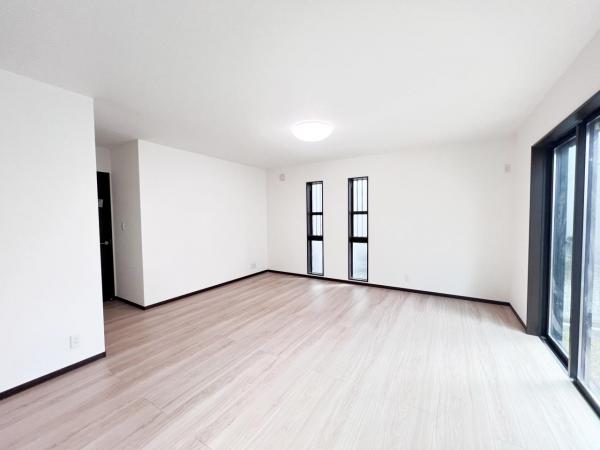 安行小山 ダイニング