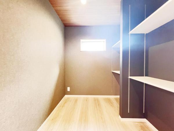 安行小山 収納