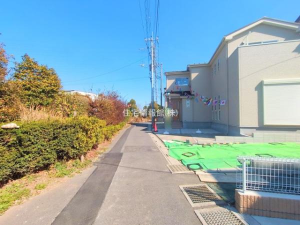安行小山 
