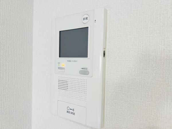 ライオンズヒルズ町田第二 TVモニター付きインターフォン