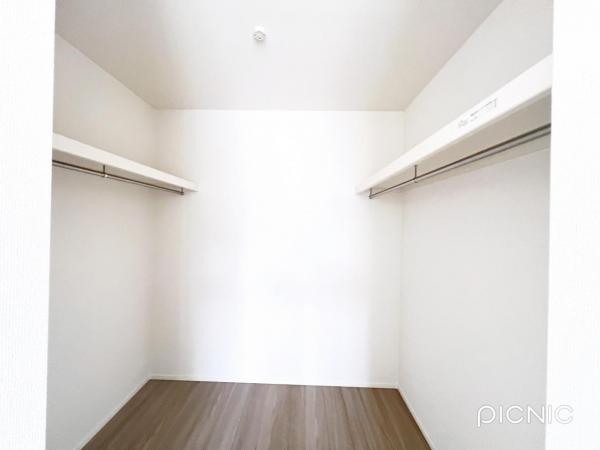 北名古屋六ツ師北屋敷24ー1期 ウォークインクローゼット