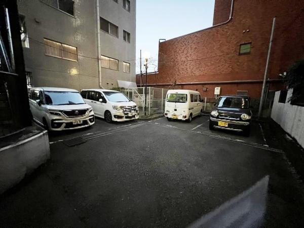 グリーンパーク西八王子 敷地内駐車場
