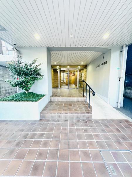 ルミエール船橋 エントランス（外）