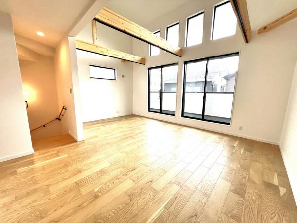 新築戸建 茅ヶ崎市萩園2408-８ JR東海道本線(東京〜熱海)茅ヶ崎駅 3,880万円