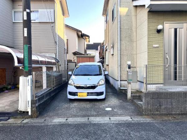 海老名市杉久保北５丁目 中古戸建 駐車場