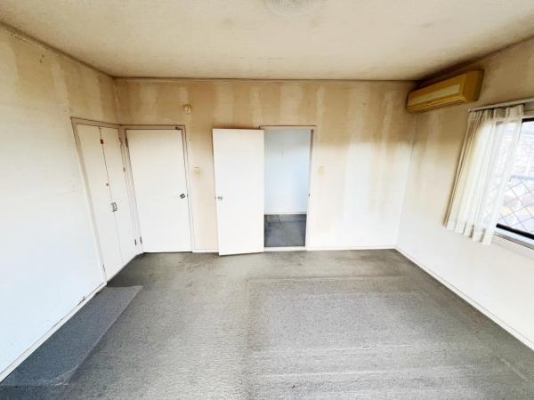 秦野市北矢名 中古一戸建 寝室