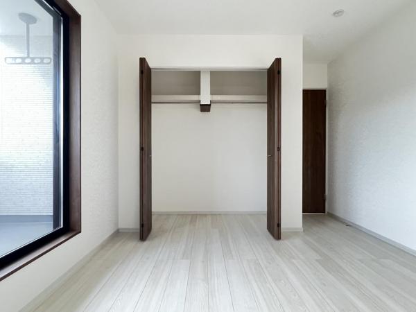 川島町下伊草 収納