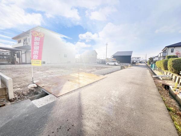 一宮市大和町於保 新築戸建 前面道路含む現地写真