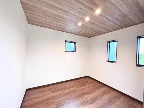 厚木市下川入 戸建 子供部屋