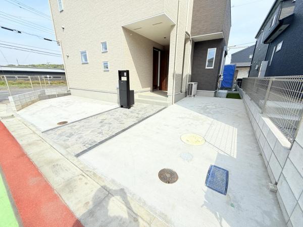 千葉市中央区仁戸名町 新築戸建 駐車場