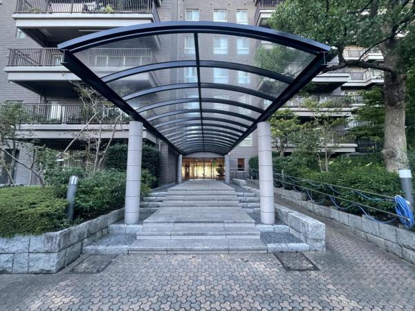 エステ・スクエア成瀬壱番館 エントランスホール